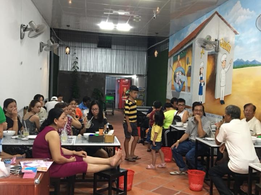 Địa chỉ quán ở đâu?